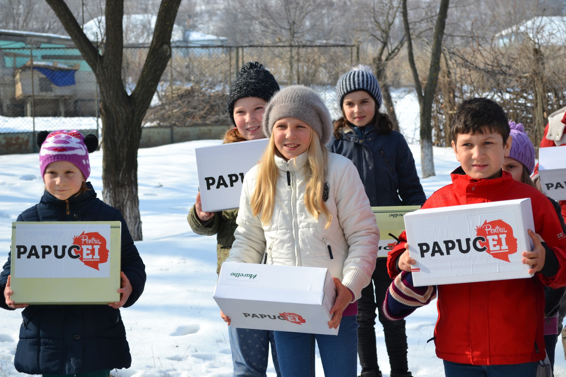 „Cutia cu papucei pentru Ei”, în Parohia Cilibiu