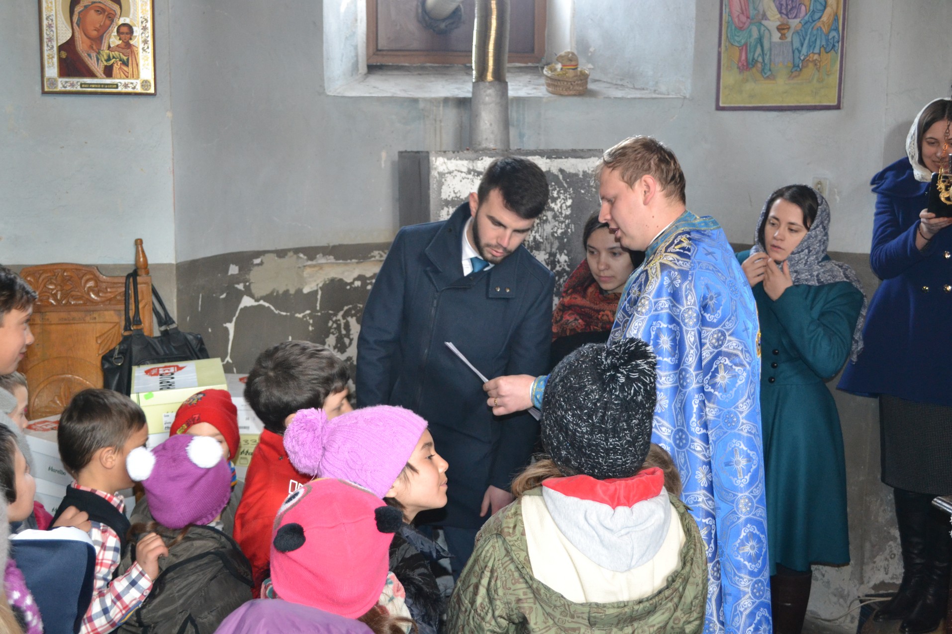 „Cutia cu papucei pentru Ei”, în Parohia Cilibiu