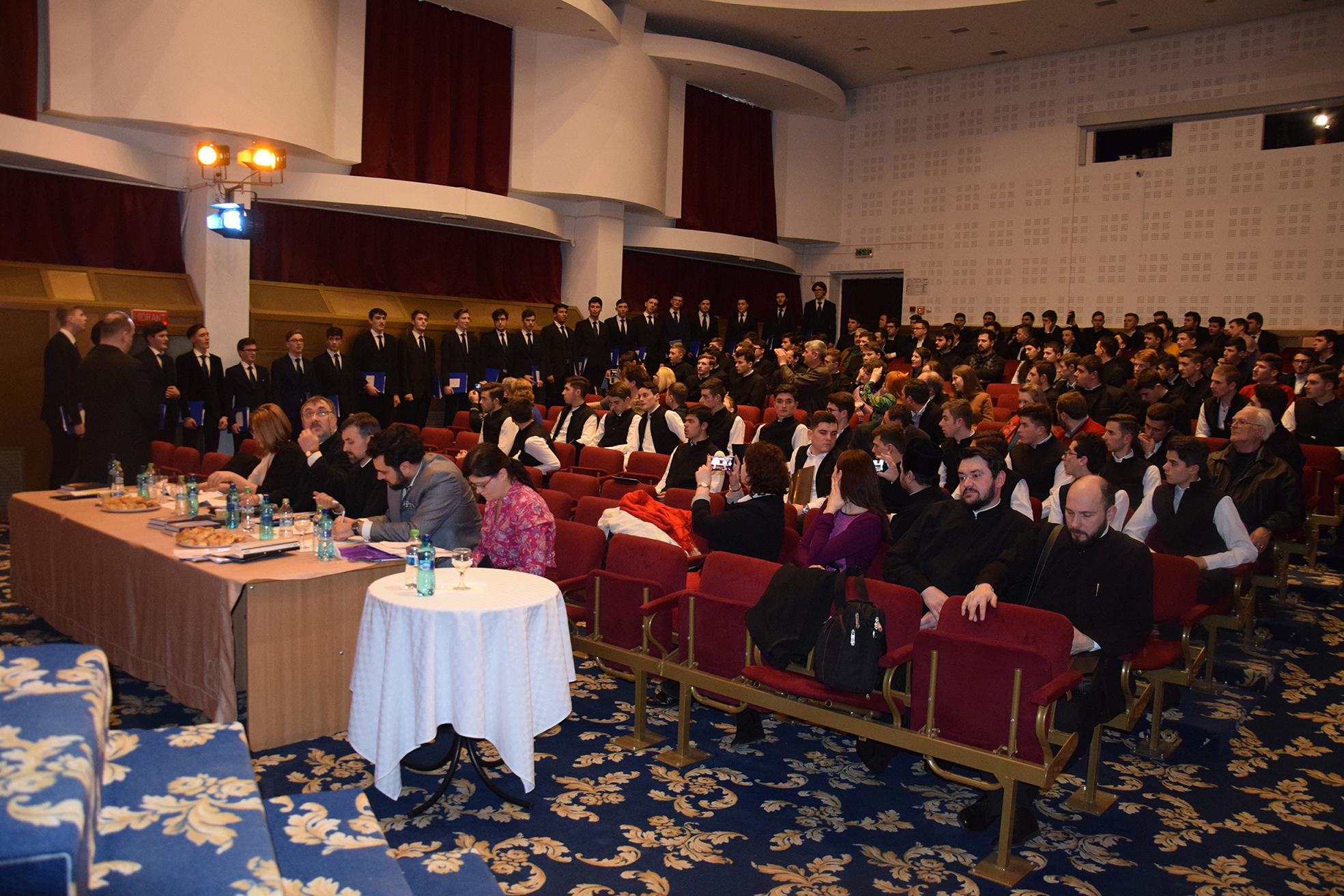 „Ne dorim să transformăm acest frumos concurs în olimpiada naţională de muzică psaltică“