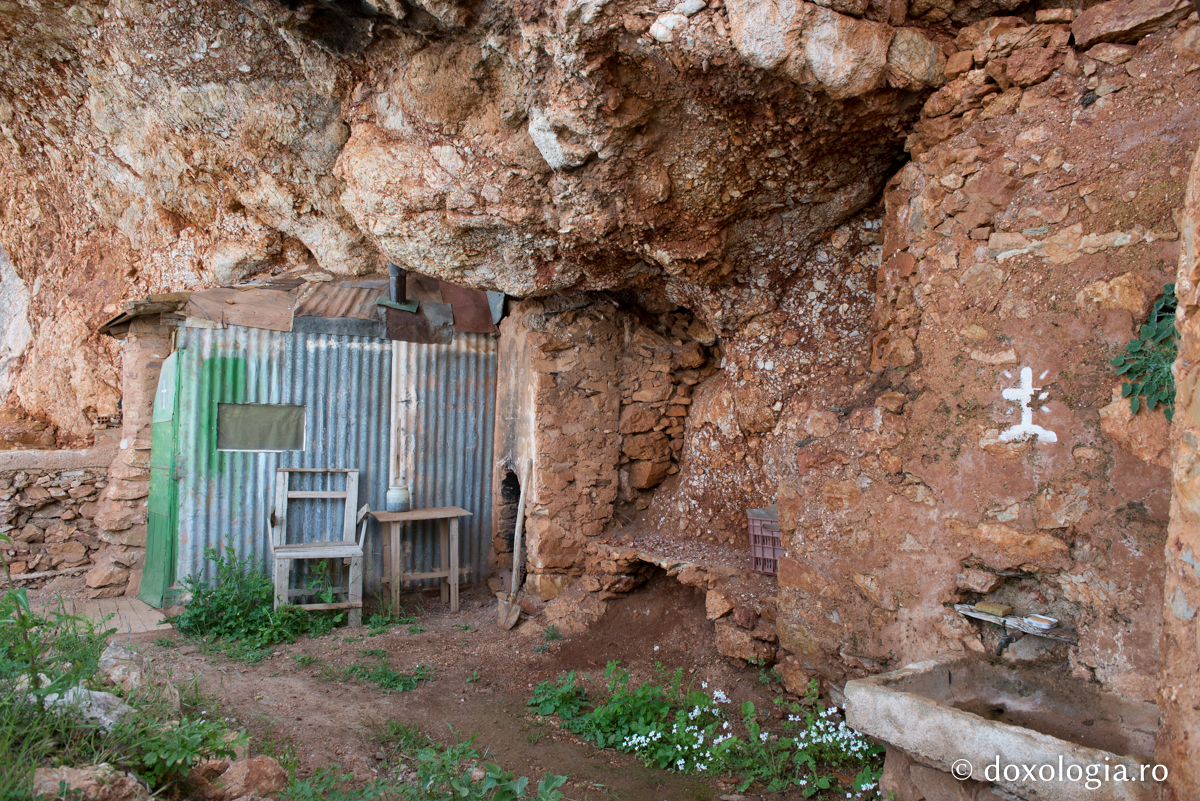 Învăţăturile lui Gheron Iosif Isihastul – 8: Despre rugăciune