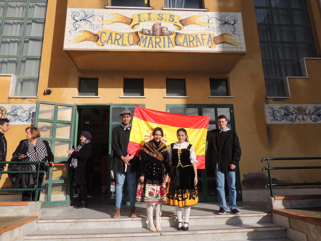 Promovarea istoriei oraşului Dorohoi în cadrul proiectului Erasmus+ la care participă Seminarul Teologic Liceal „Sf. Ioan Iacob“