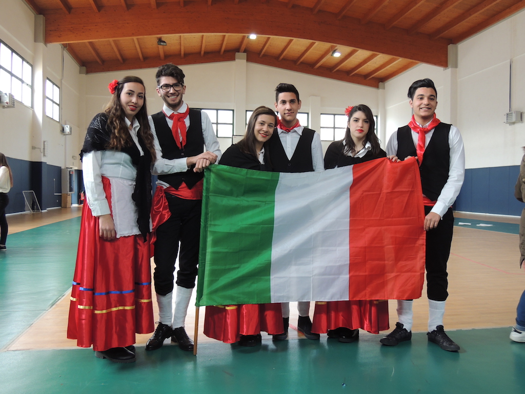 Promovarea istoriei oraşului Dorohoi în cadrul proiectului Erasmus+ la care participă Seminarul Teologic Liceal „Sf. Ioan Iacob“