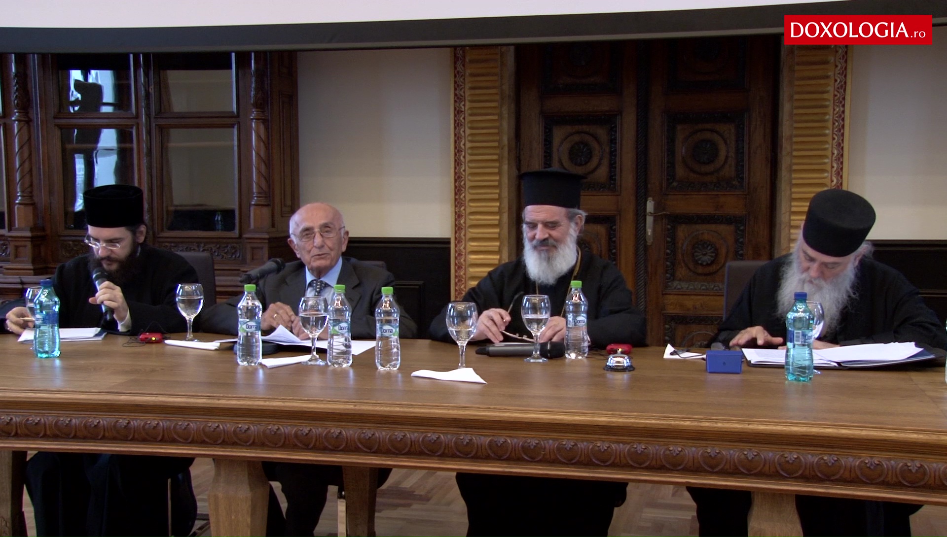 (Video) Amintiri despre părintele Sofronie – Georgeos Mantzaridis