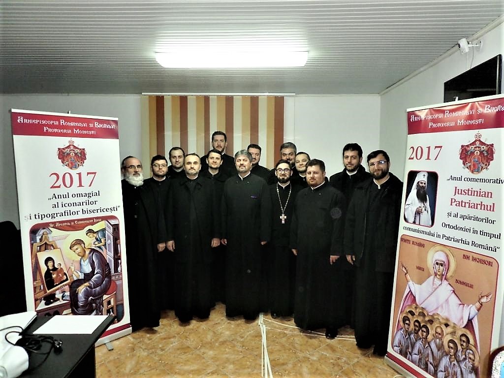 Întâlnire de lucru pe teme de cateheză la Protopopiatul Moineşti Întâlnire de lucru pe teme de cateheză la Protopopiatul Moineşti