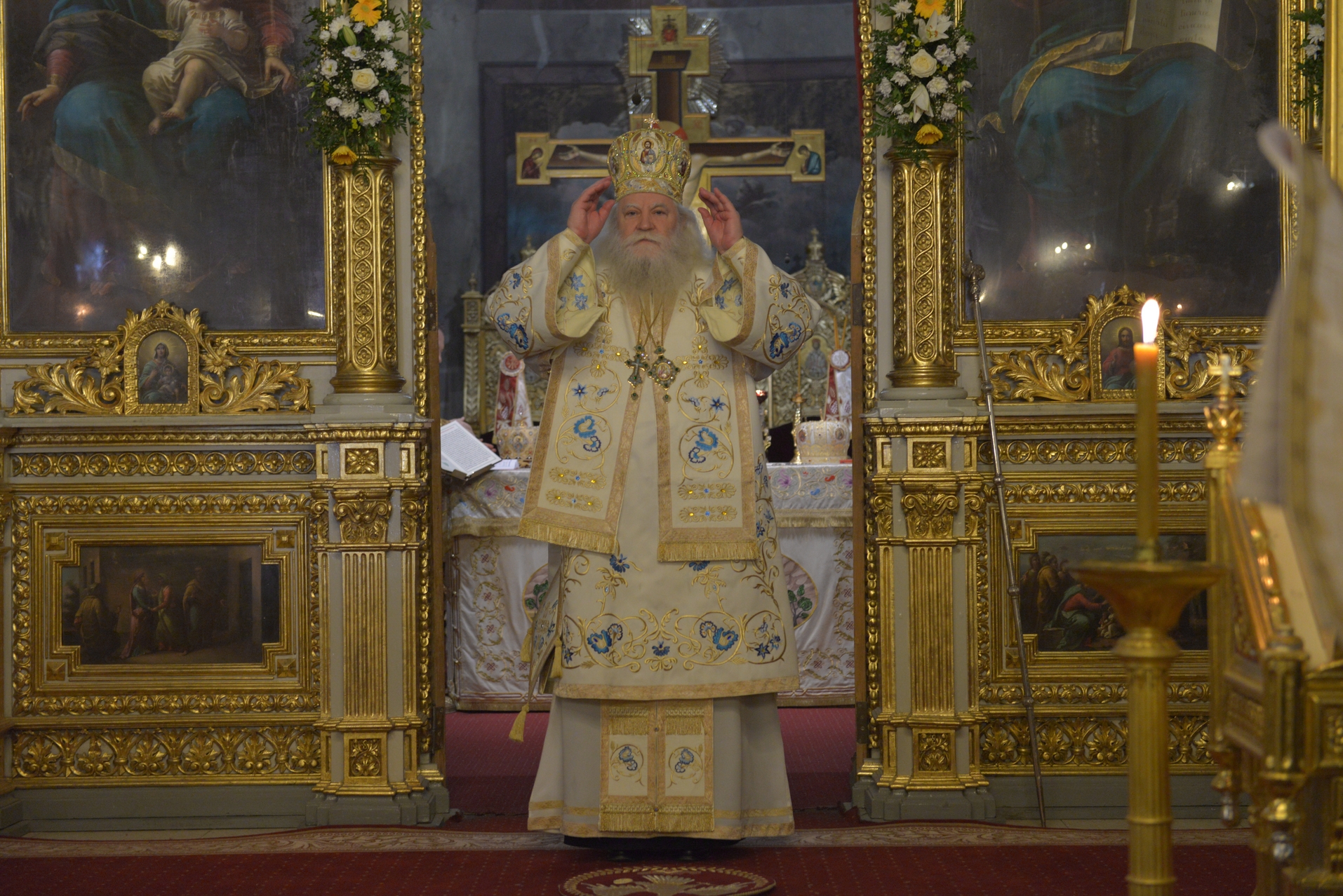 Patru ierarhi, la hramul istoric al Catedralei mitropolitane din Iași