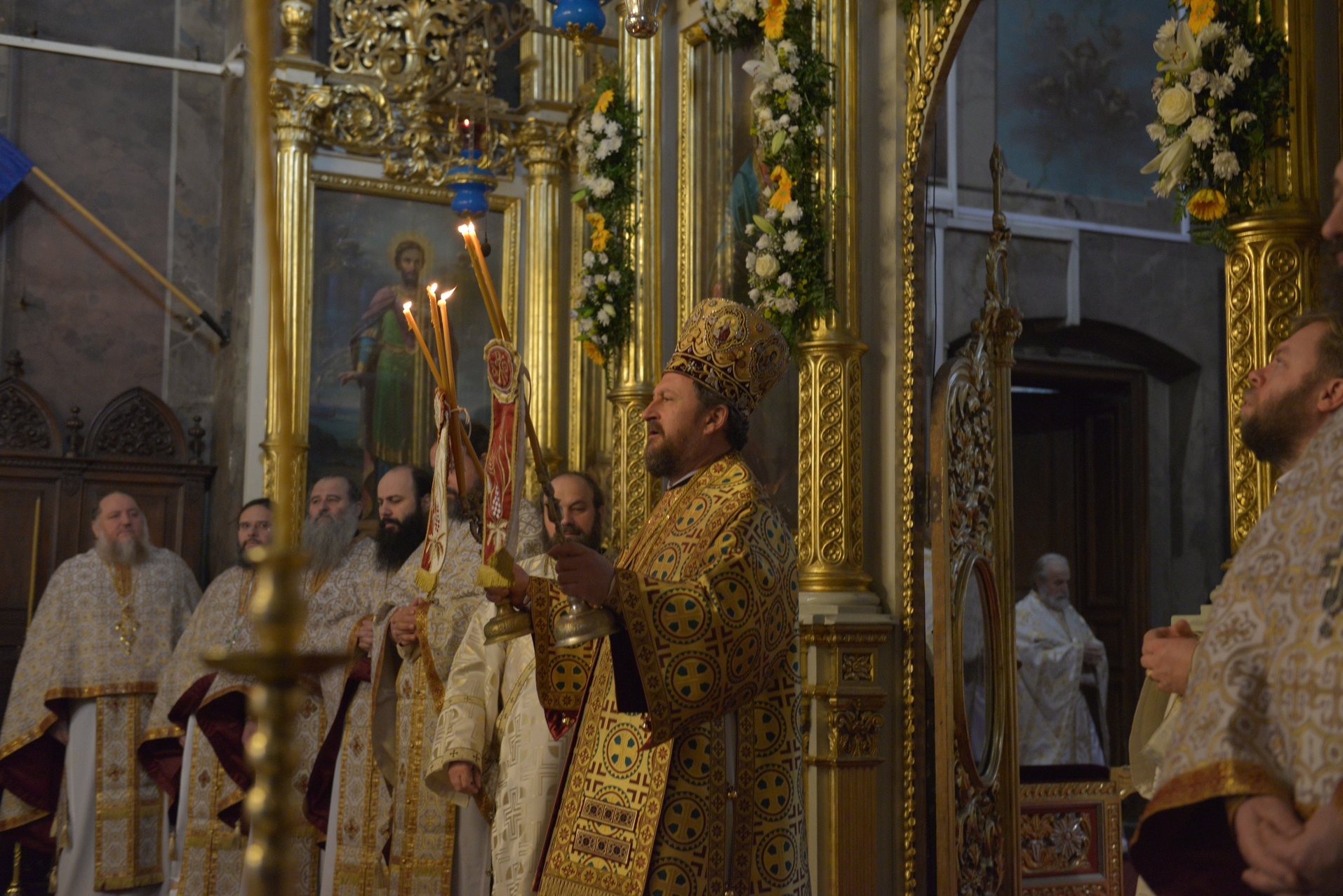 Patru ierarhi, la hramul istoric al Catedralei mitropolitane din Iași