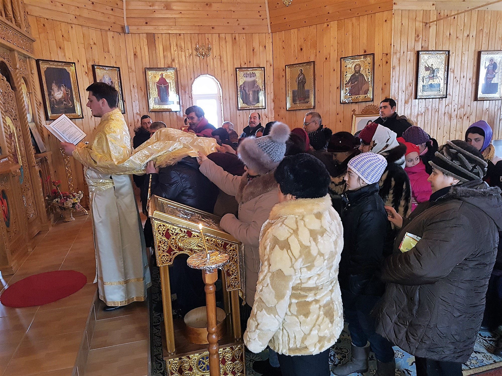 Misiune şi continuitate în Parohia Fundu Tutovei Misiune şi continuitate în Parohia Fundu Tutovei