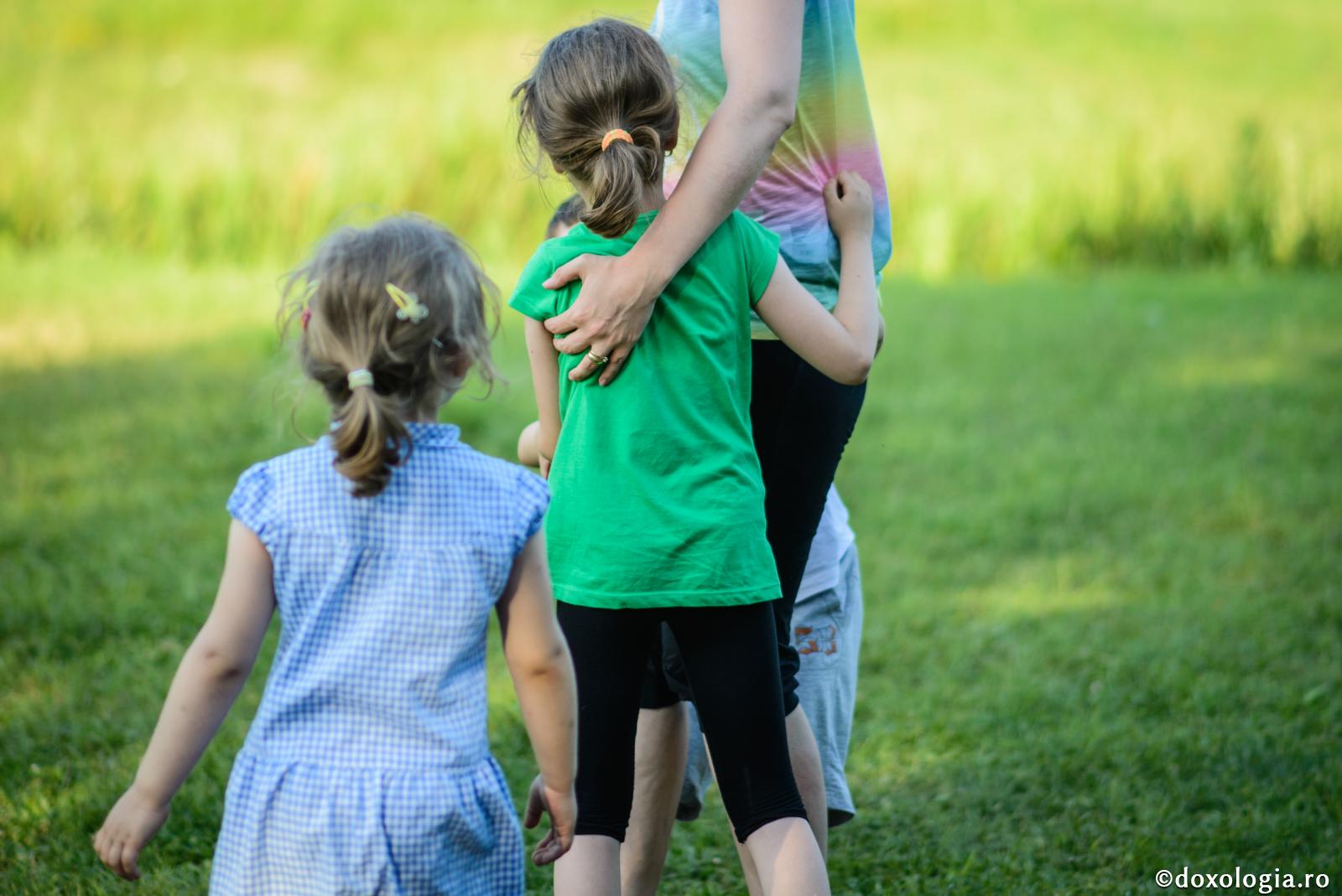Iubirea jertfitoare a părinților pentru copii
