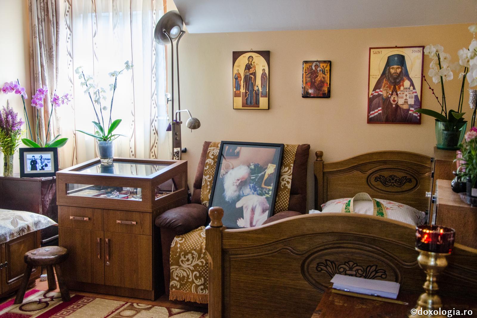 (Video) În chilia Părintelui Iustin Pârvu