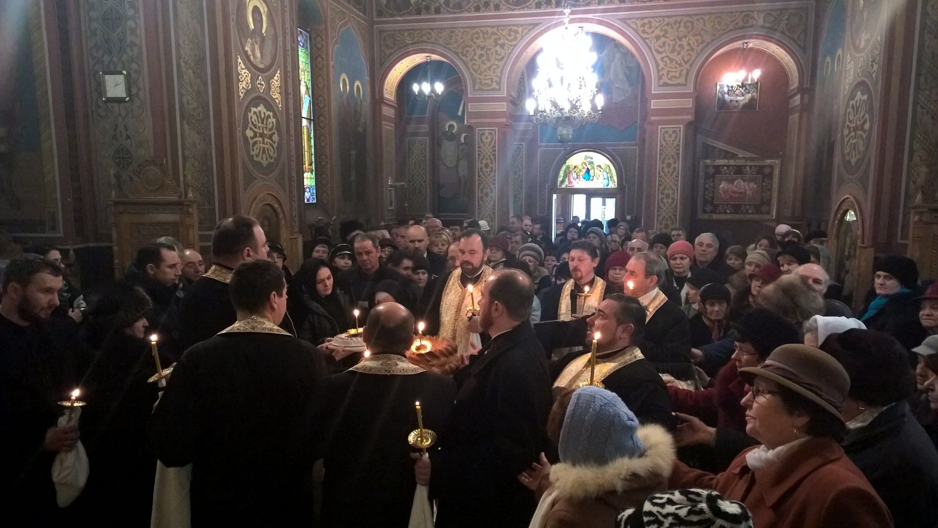 Lidia Stăniloae şi preotul Constantin Leonte, comemoraţi la Roman şi Bacău Lidia Stăniloae şi preotul Constantin Leonte, comemoraţi la Roman şi Bacău