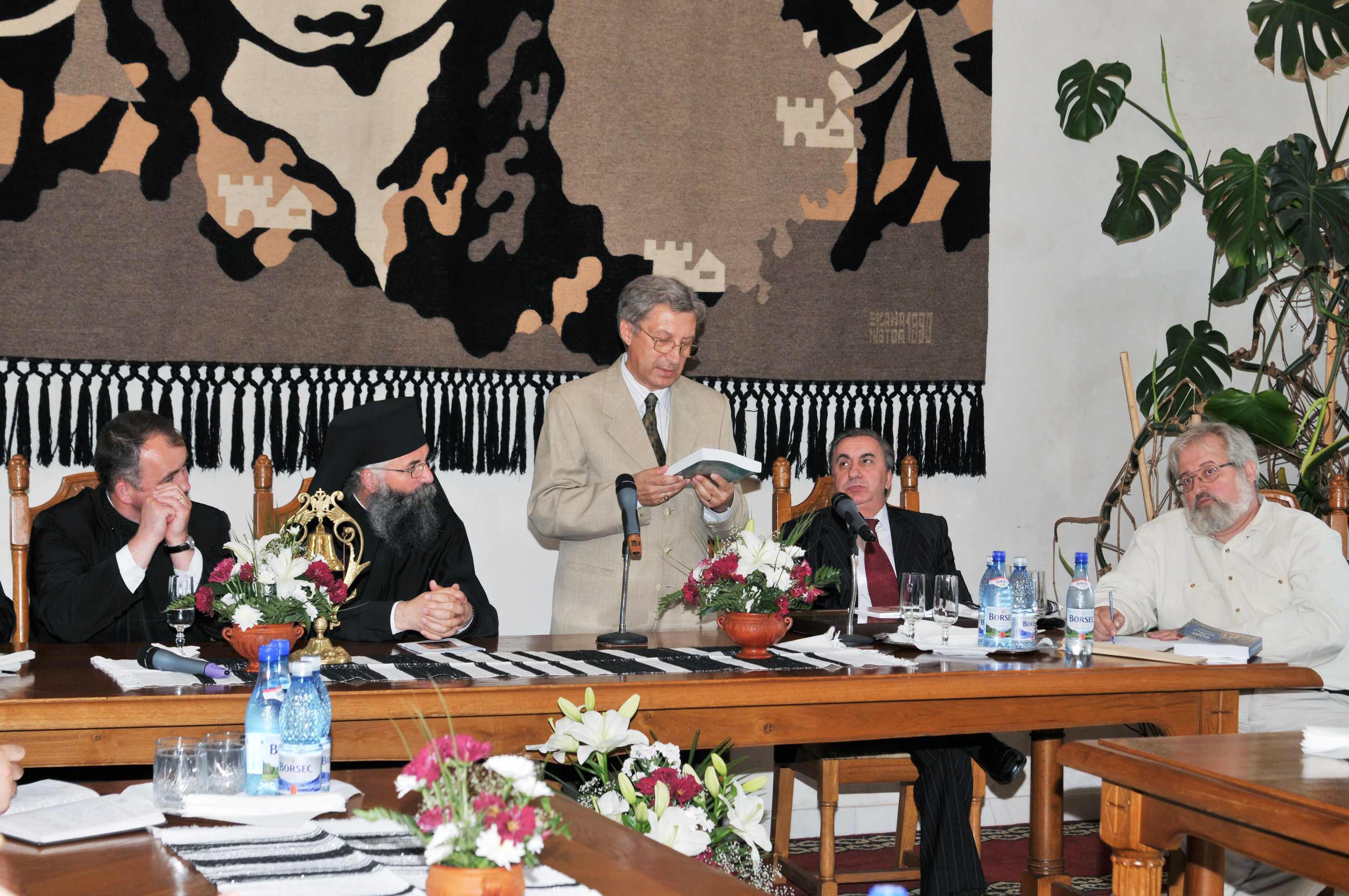 Colocviile Putnei - cercetare şi colaborare