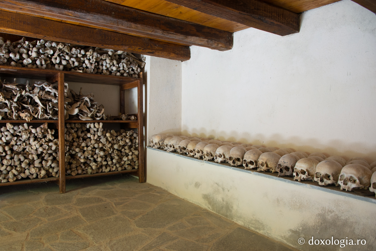 Paraclisul „Sfântul Acoperământ” – Schitul Lacu, Athos / Foto: Pr. Silviu Cluci Paraclisul „Sfântul Acoperământ” – Schitul Lacu, Athos