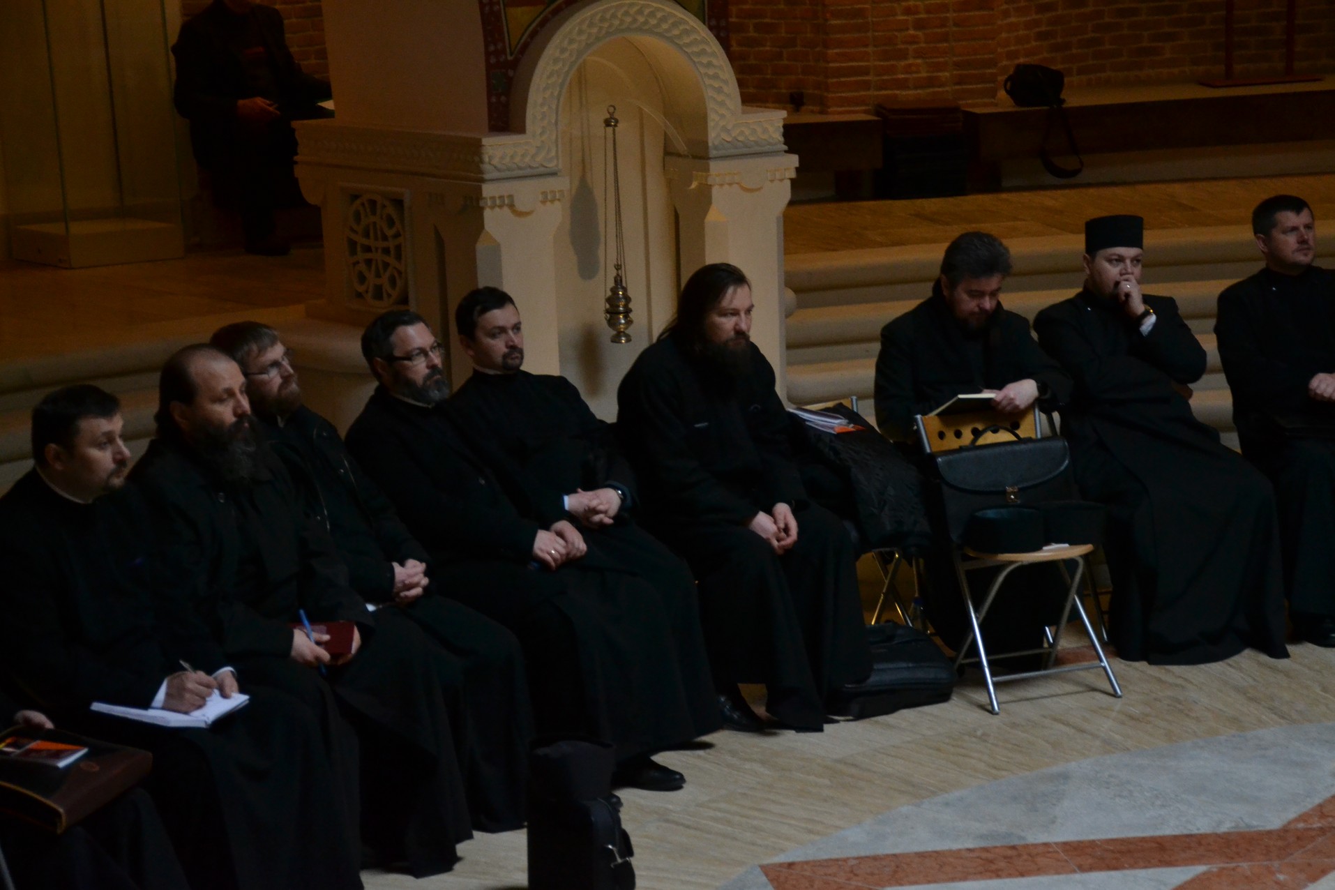 Şedinţa anuală a preoţilor misionari de caritate din Arhiepiscopia Iaşilor Şedinţa anuală a preoţilor misionari de caritate din Arhiepiscopia Iaşilor