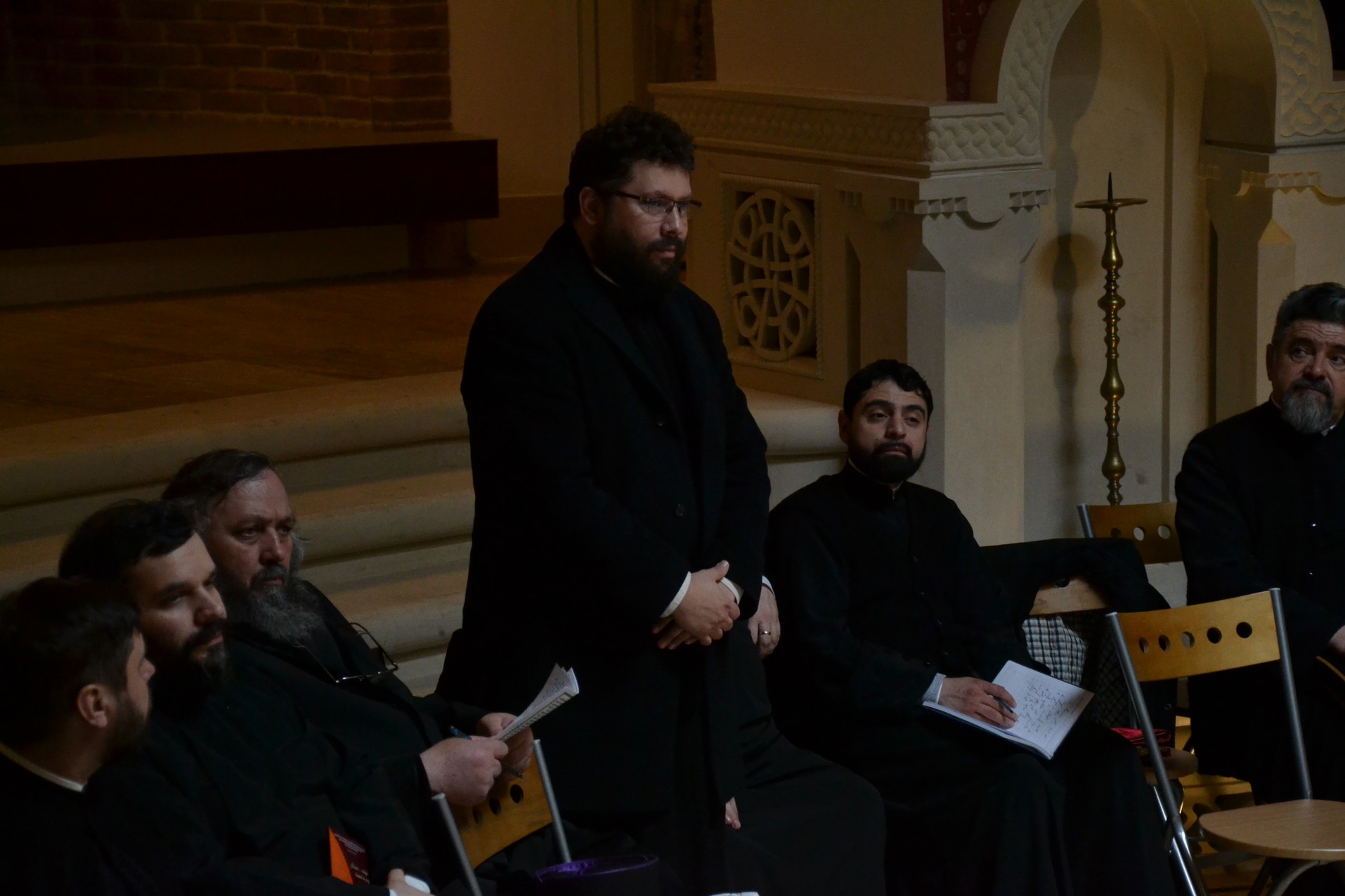 Şedinţa anuală a preoţilor misionari de caritate din Arhiepiscopia Iaşilor Şedinţa anuală a preoţilor misionari de caritate din Arhiepiscopia Iaşilor