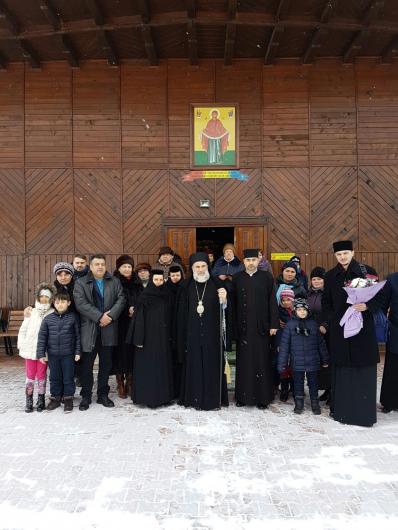 Liturghie arhierească pe „Meteora“ Bacăului Liturghie arhierească pe „Meteora“ Bacăului
