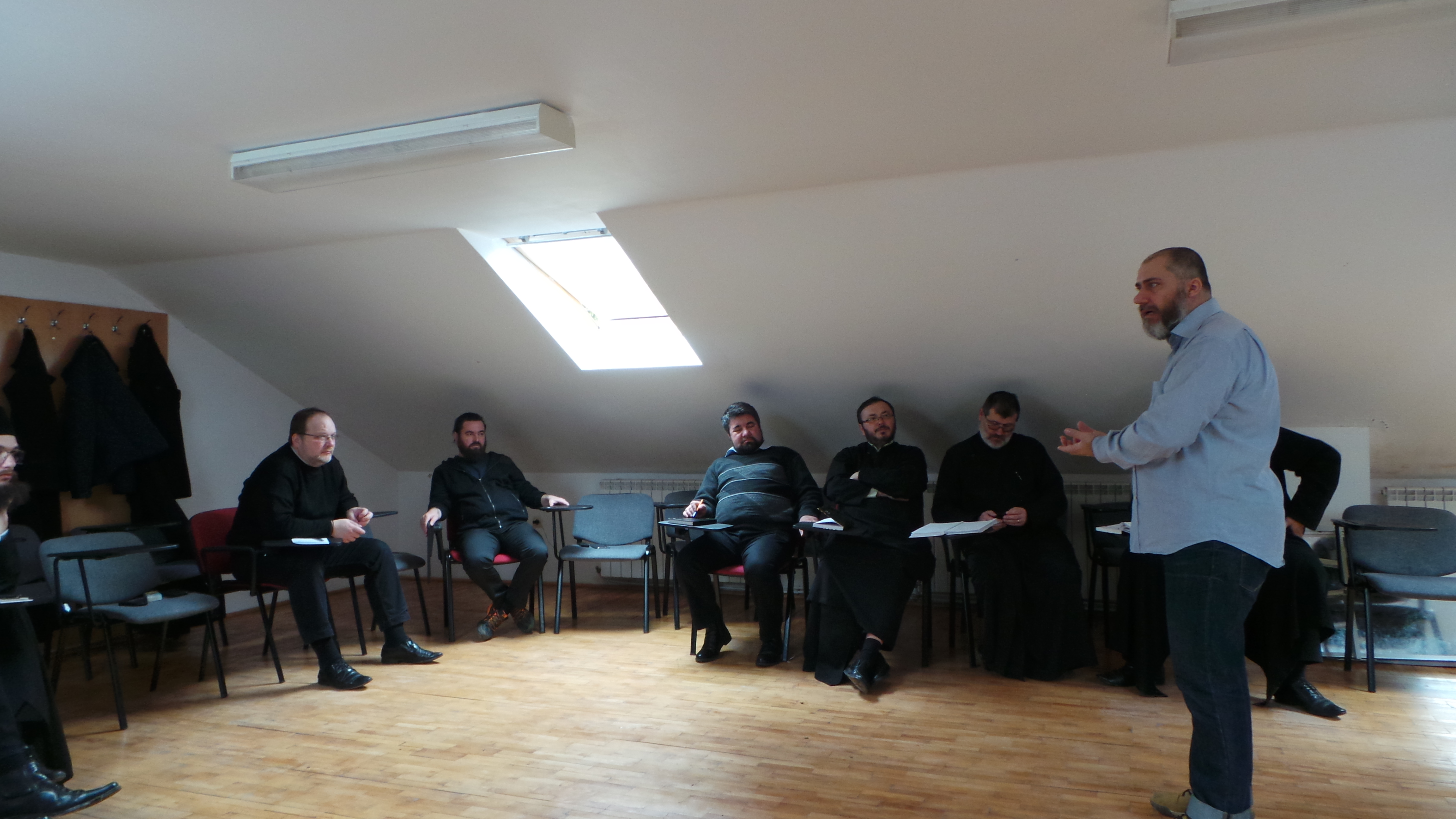 Curs de pregătire profesională a preoţilor din Arhiepiscopia Iaşilor Curs de pregătire profesională a preoţilor din Arhiepiscopia Iaşilor