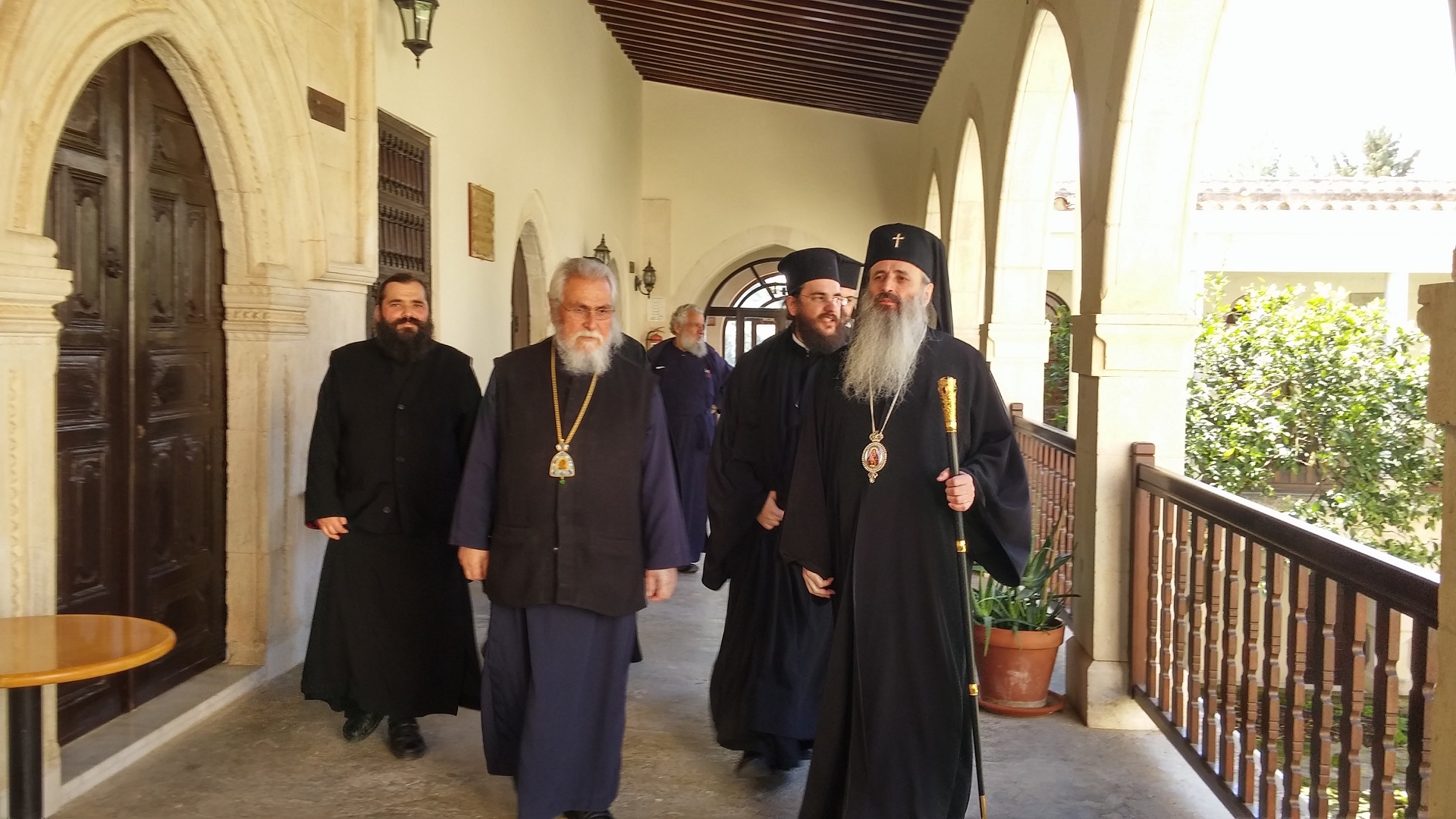 Vizita IPS Teofan în Biserica Ortodoxă a Ciprului