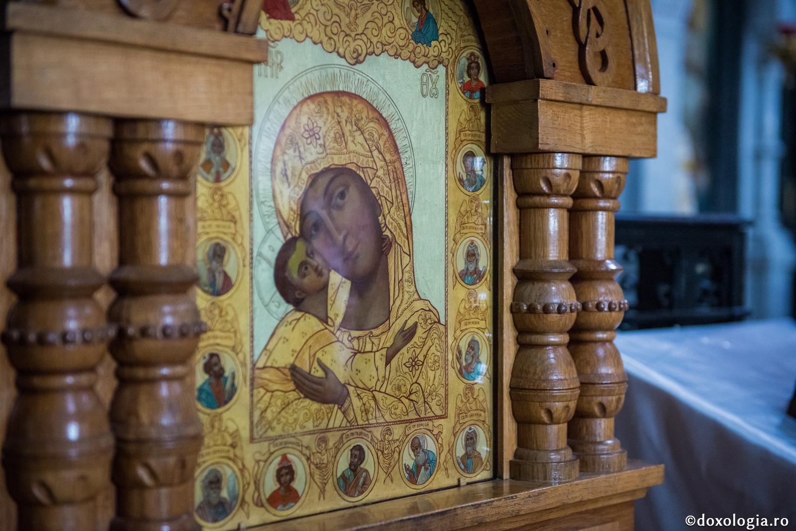 icoana Maicii Domnului