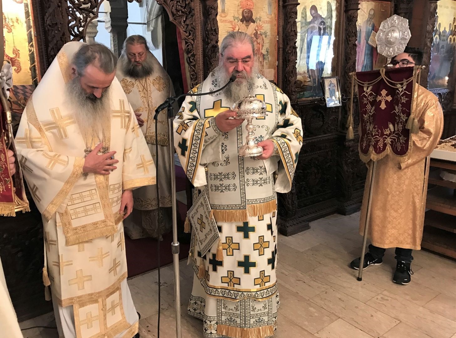 Vizita IPS Teofan în Biserica Ortodoxă a Ciprului