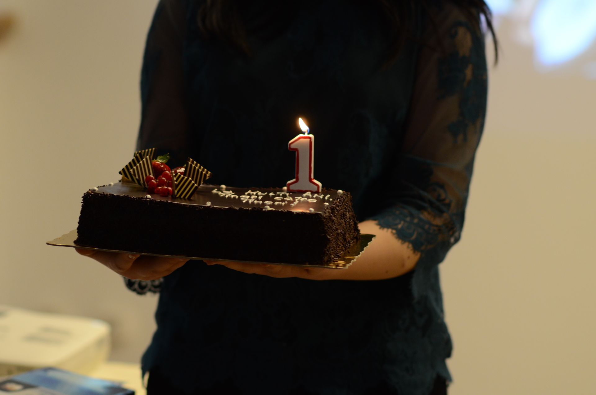 Aniversarea primului an de emisiune radio „Tineri către tineri“