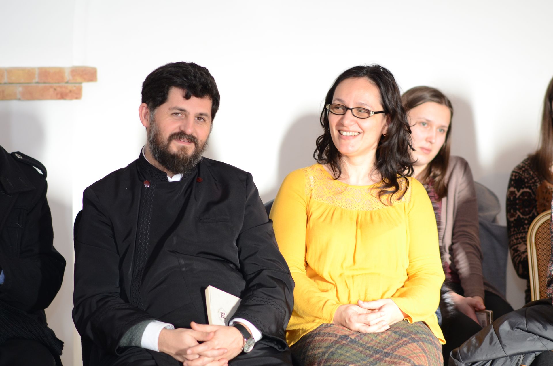 Aniversarea primului an de emisiune radio „Tineri către tineri“