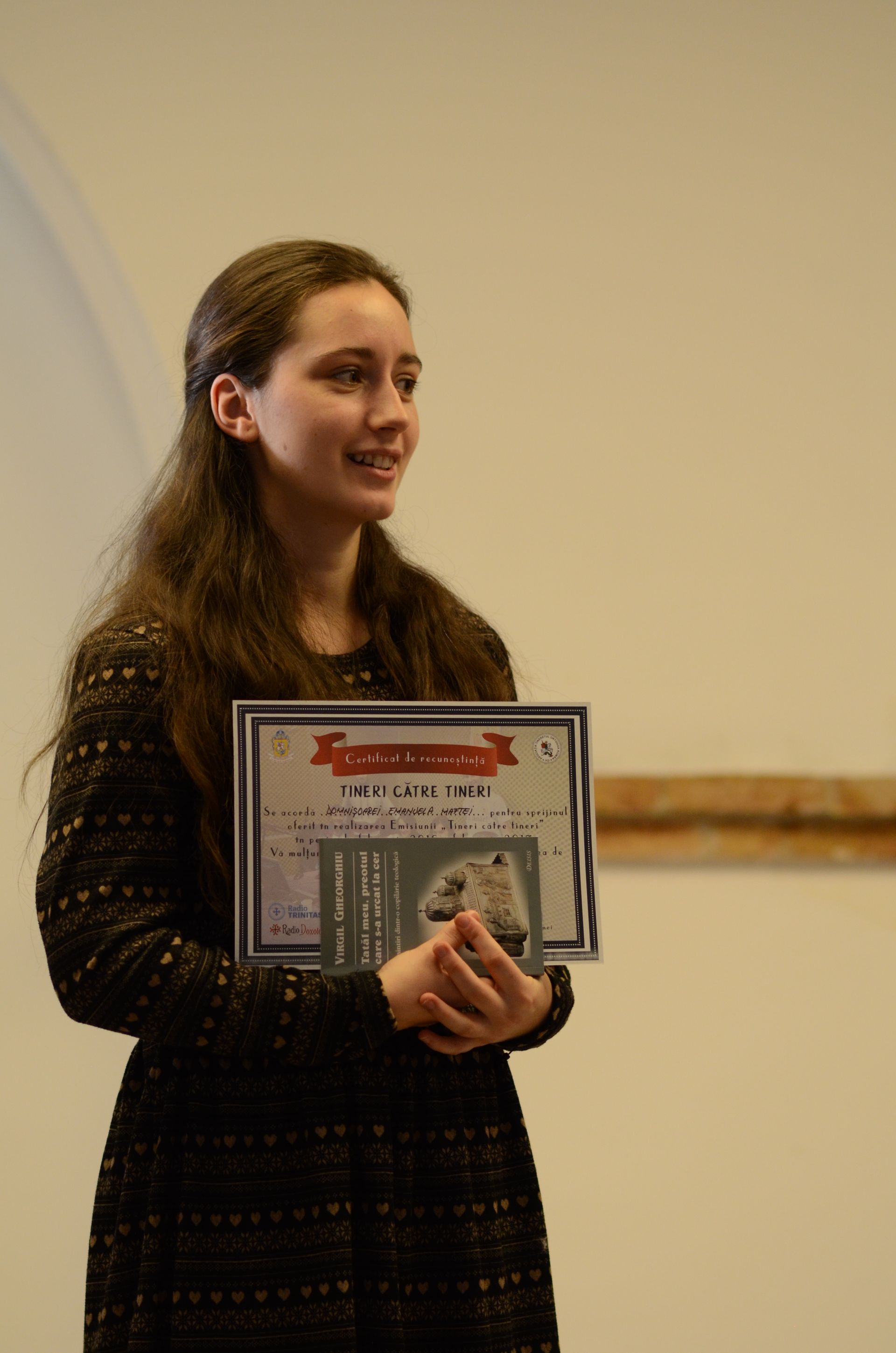 Aniversarea primului an de emisiune radio „Tineri către tineri“