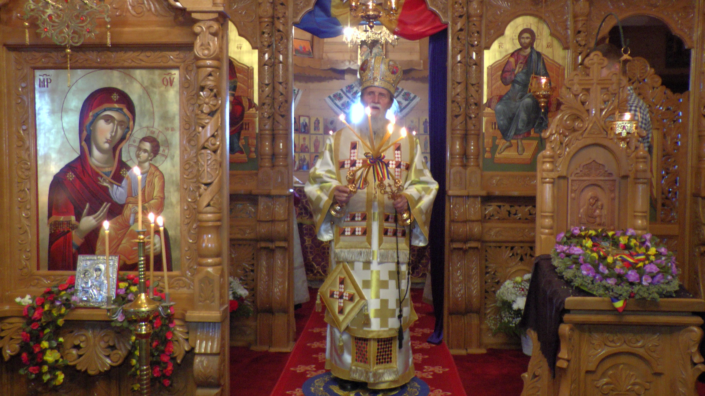 IPS Arhiepiscop Pimen: „Orice lucru ar trebui să-l începem însemnându-ne cu semnul Sfintei Cruci“