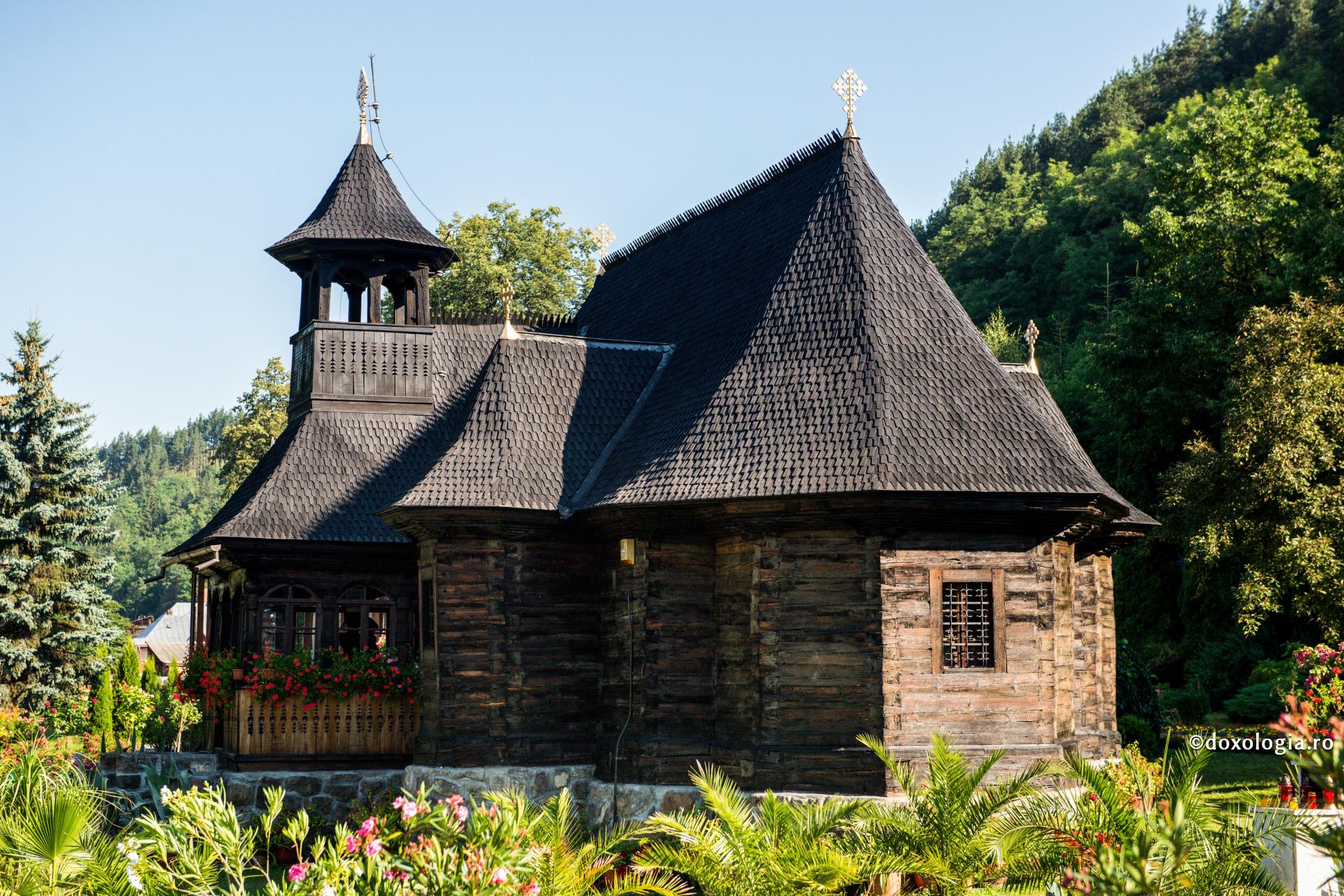 „Biserică, cum ne poţi mângâia?”