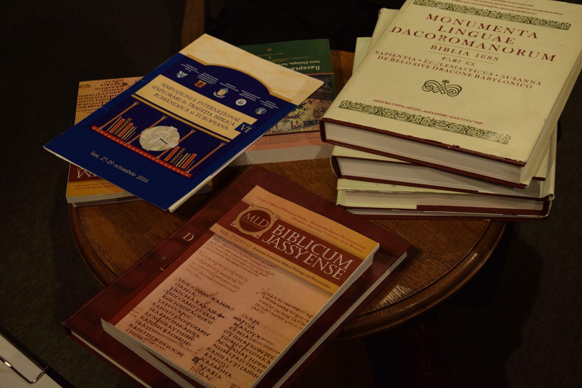 Proiectul „Monumenta linguae Dacoromanorum. Biblia 1688” (MLD) - Prof.univ.dr. Eugen Munteanu - Pridvoarele credinței