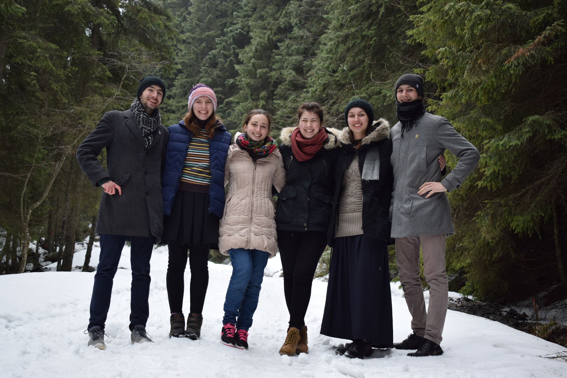 Echipa emisiunii „Tineri către tineri“, în excursie pe Rarău