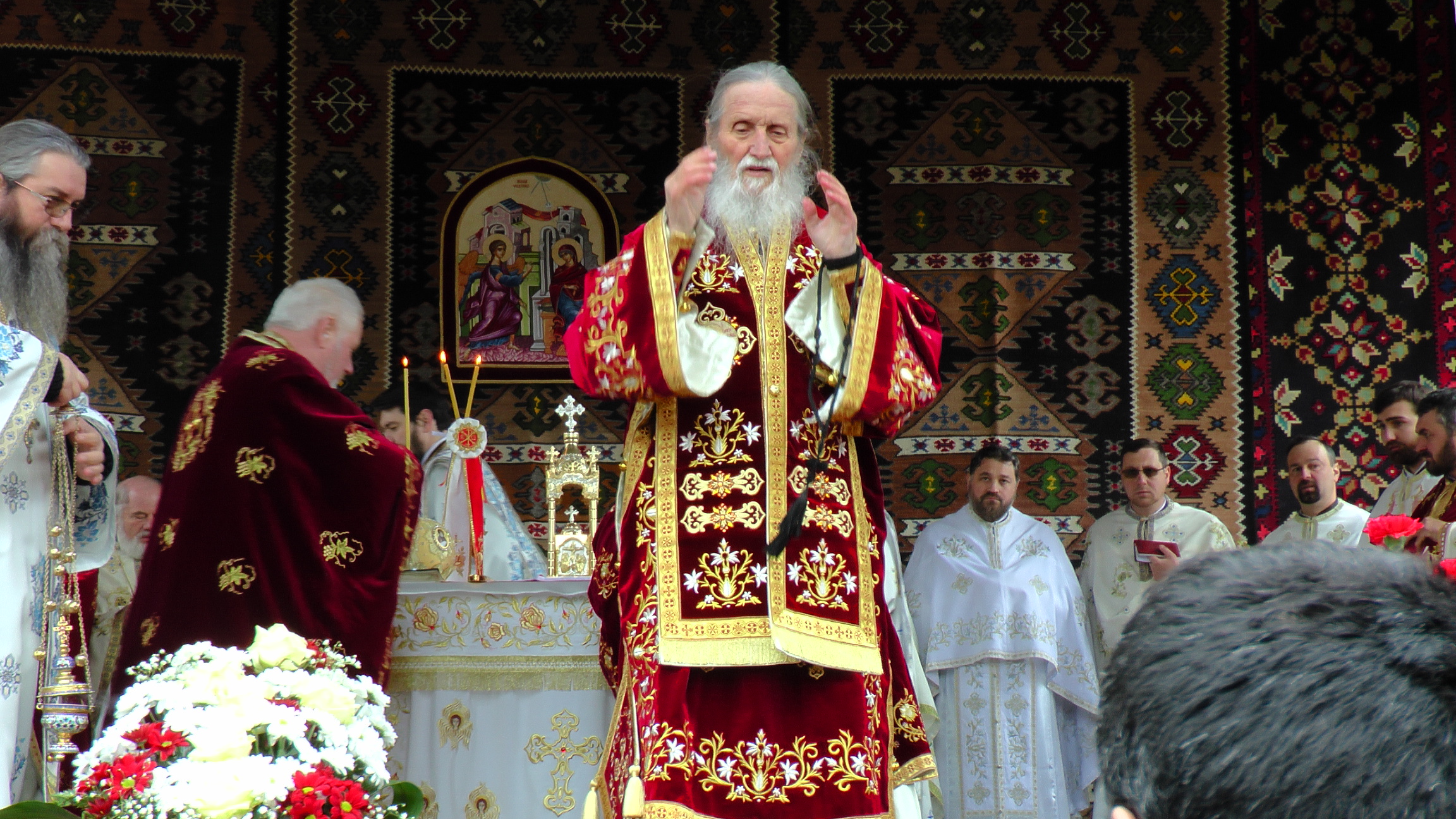 IPS Arhiepiscop Pimen, la hramul Mănăstirii Moldovița: „Ascultarea aduce linişte sufletească“