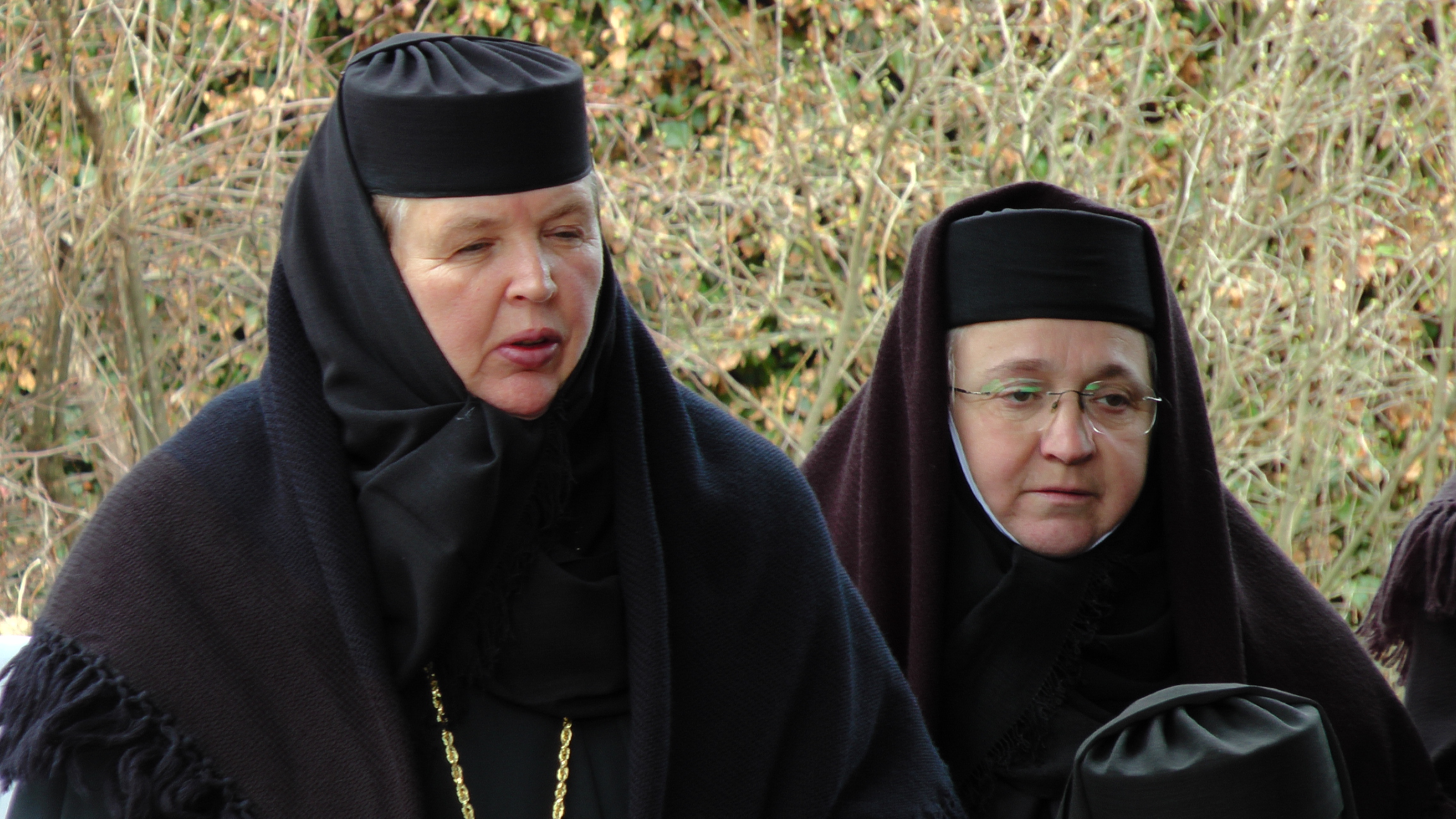 IPS Arhiepiscop Pimen, la hramul Mănăstirii Moldovița: „Ascultarea aduce linişte sufletească“