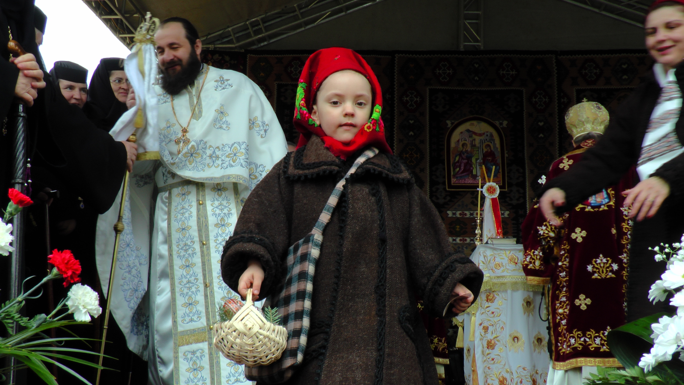 IPS Arhiepiscop Pimen, la hramul Mănăstirii Moldovița: „Ascultarea aduce linişte sufletească“