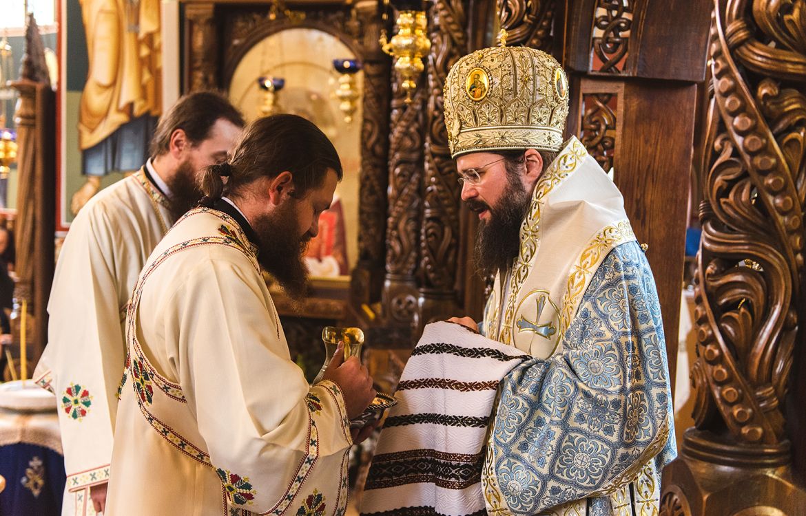 Hirotonii întru ieromonah și ierodiacon la hramul Mănăstirii Sihăstria Putnei