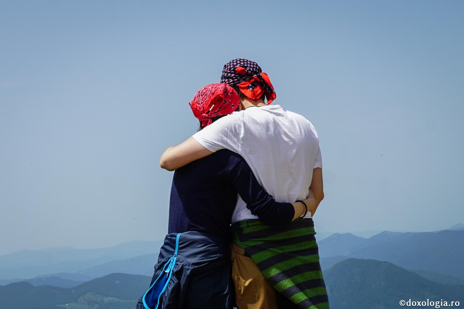 Învățați tinerii să aibă „capul pe umeri” și să facă alegerile potrivite