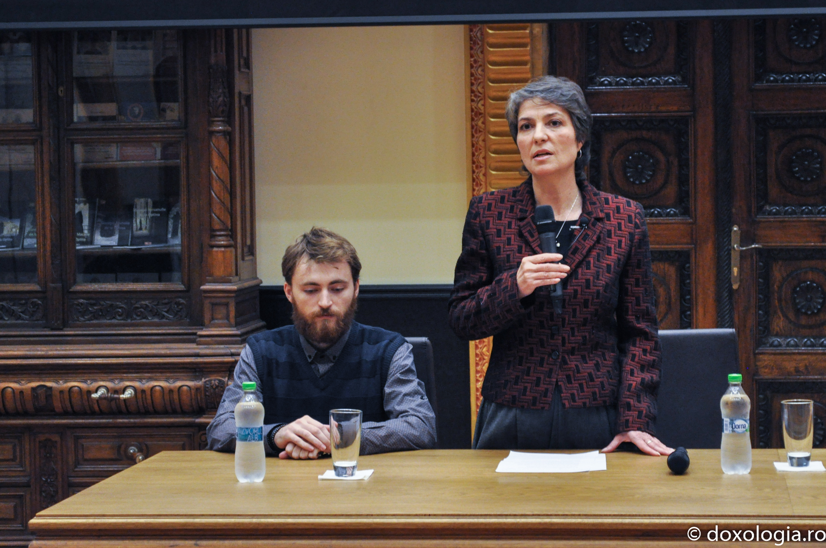 (Video) A.S.C.O.R. - Proiecție de film și conferință despre Doamna Maria Brâncoveanu