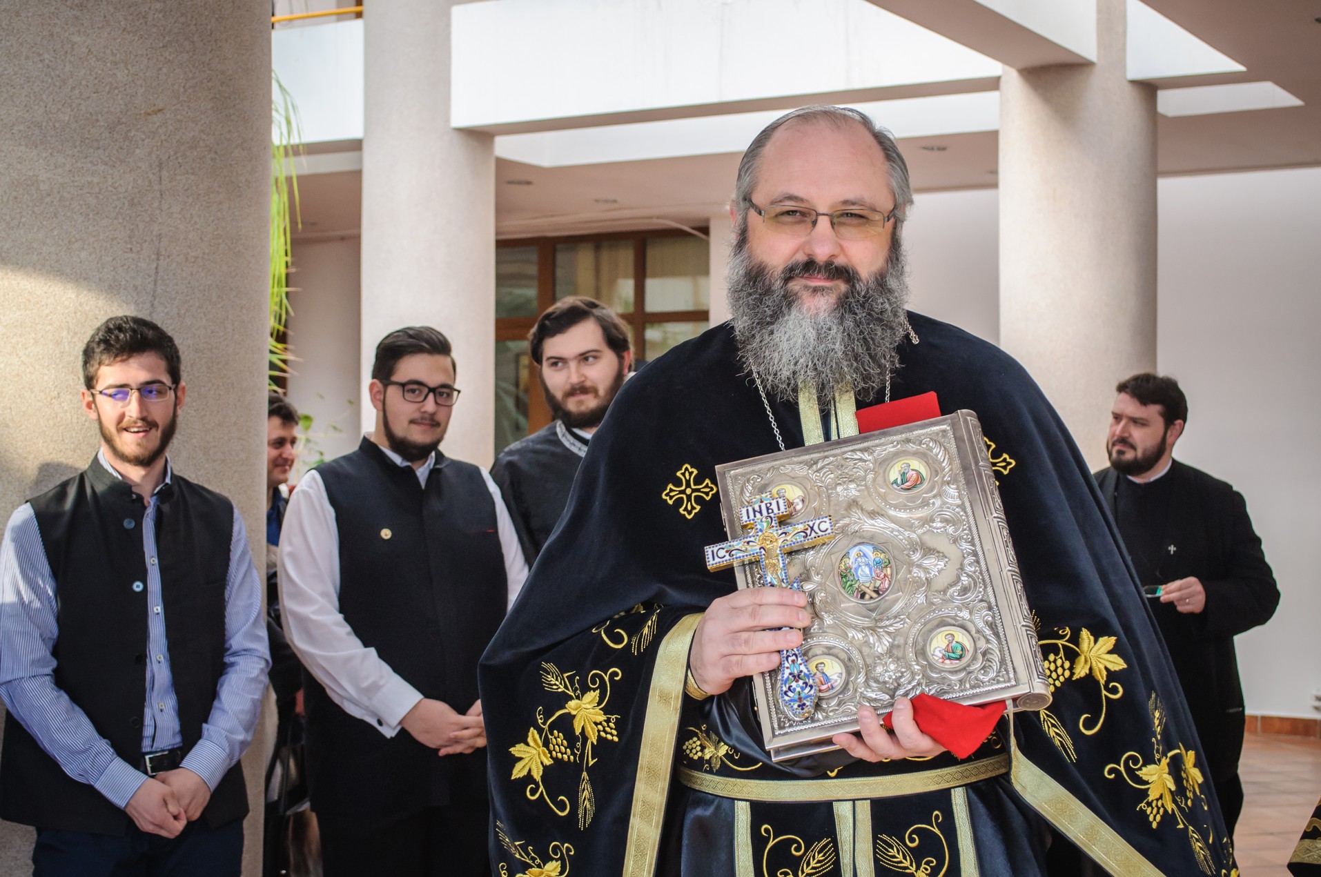 Mitropolitul Teofan, către seminariștii ieșeni: „Viața curată se arată în lupta pentru a fi liber” Mitropolitul Teofan, către seminariștii ieșeni: „Viața curată se arată în lupta pentru a fi liber”