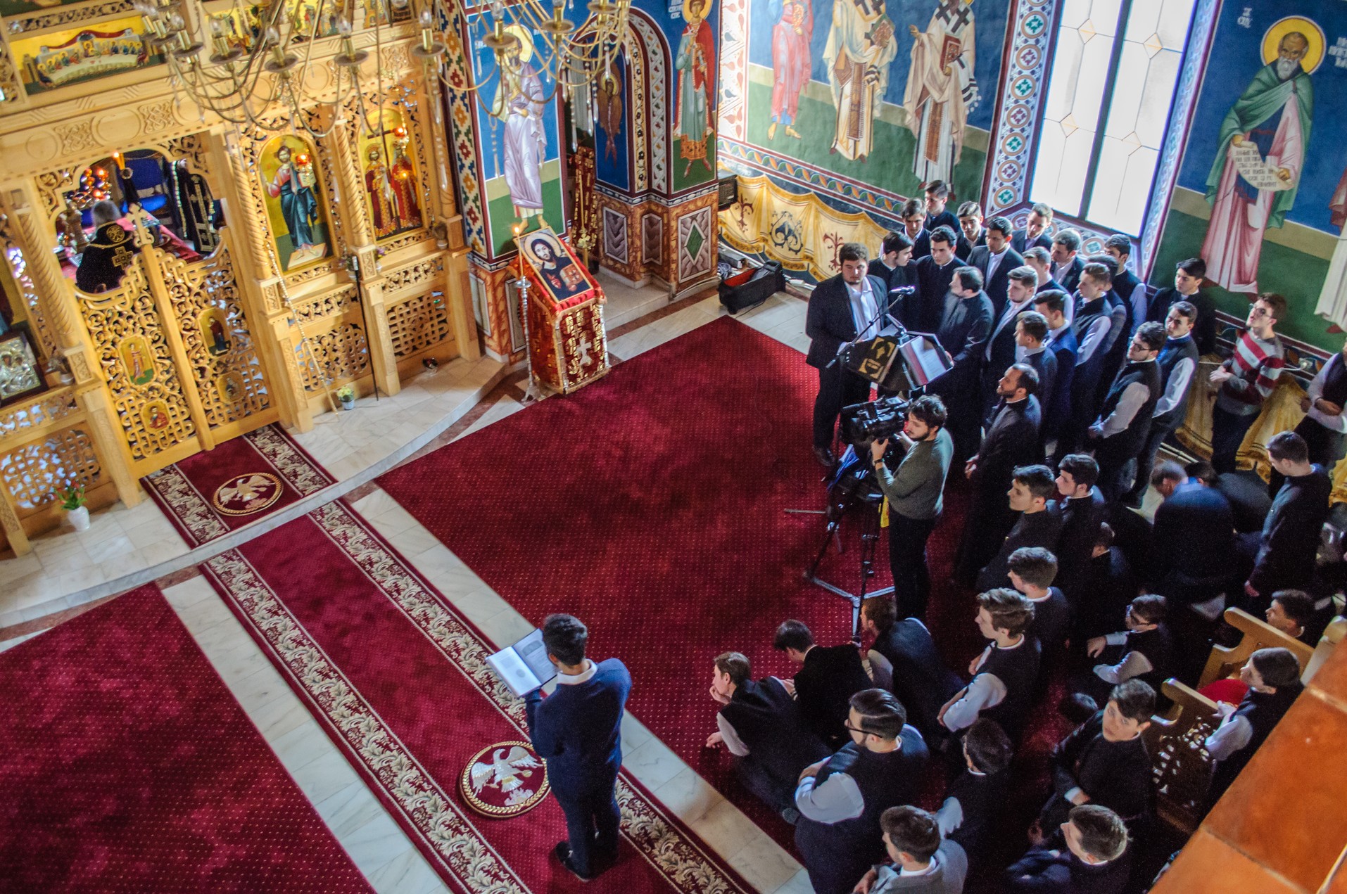 Mitropolitul Teofan, către seminariștii ieșeni: „Viața curată se arată în lupta pentru a fi liber” Mitropolitul Teofan, către seminariștii ieșeni: „Viața curată se arată în lupta pentru a fi liber”