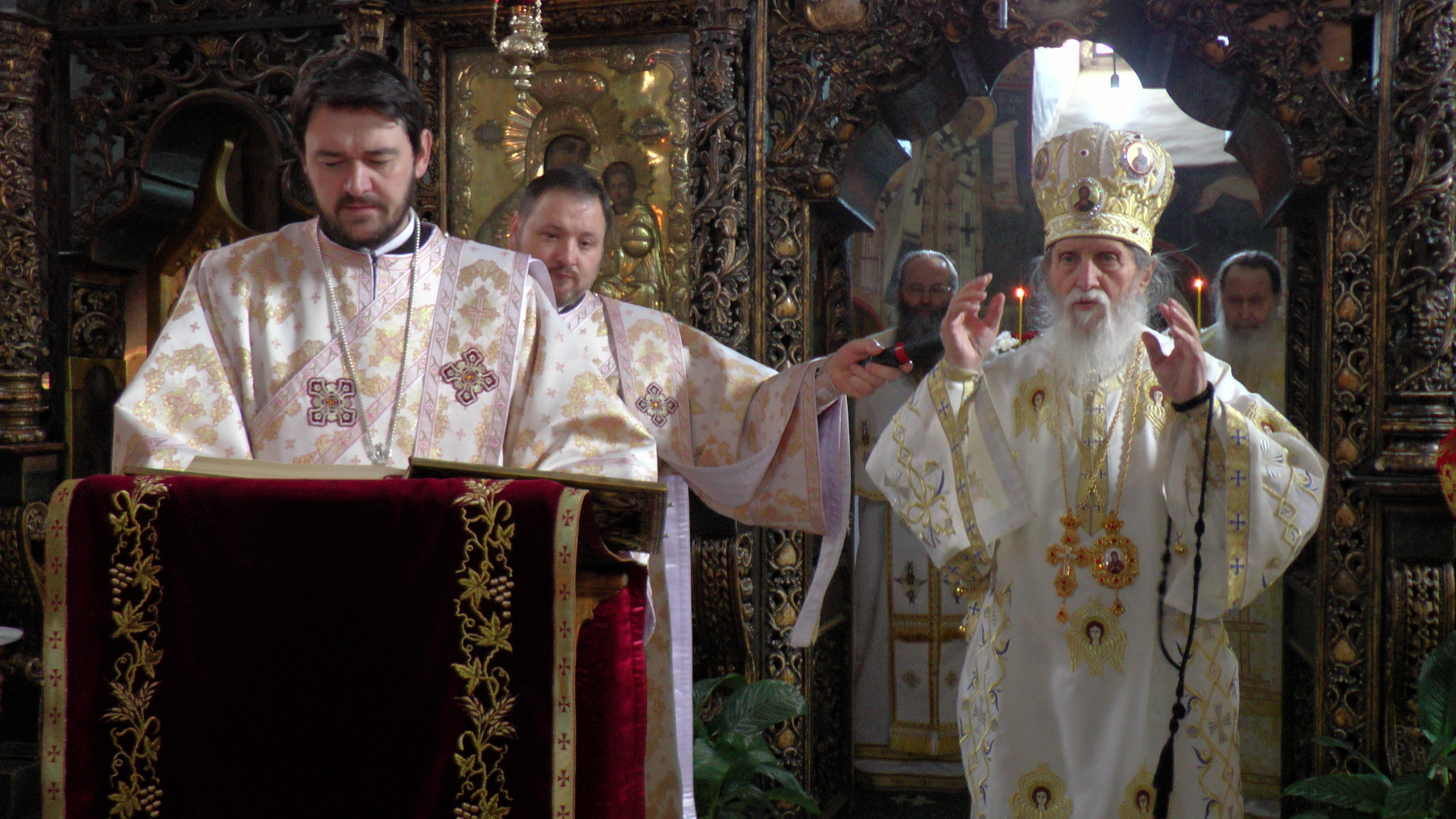 Slujire arhierească la Catedrala Arhiepiscopală din Suceava în Duminica Ortodoxiei