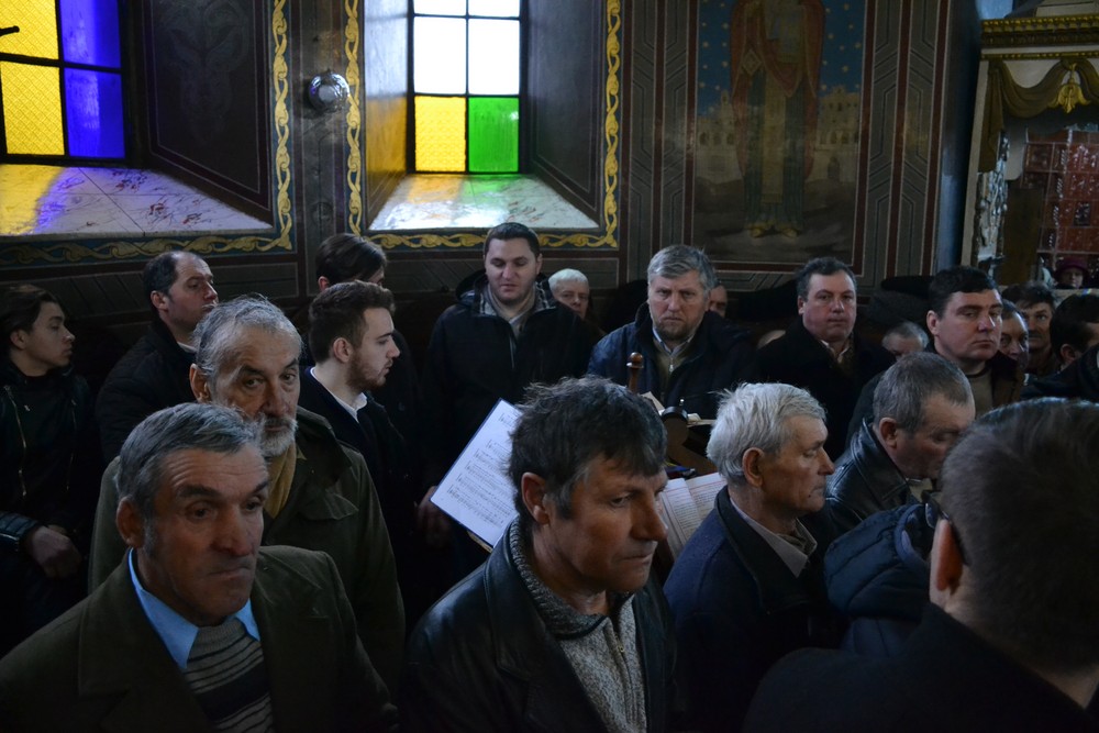 Vizită arhierească în Protopopiatul Hârlău: „Suntem chemați să înțelegem taina Bisericii din care facem parte”