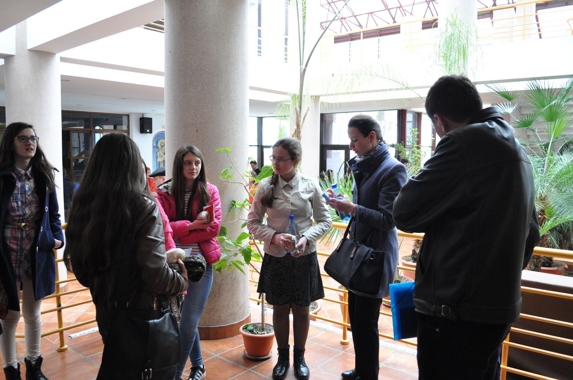 228 de elevi au participat la Iași la Etapa județeană a Olimpiadei de Religie