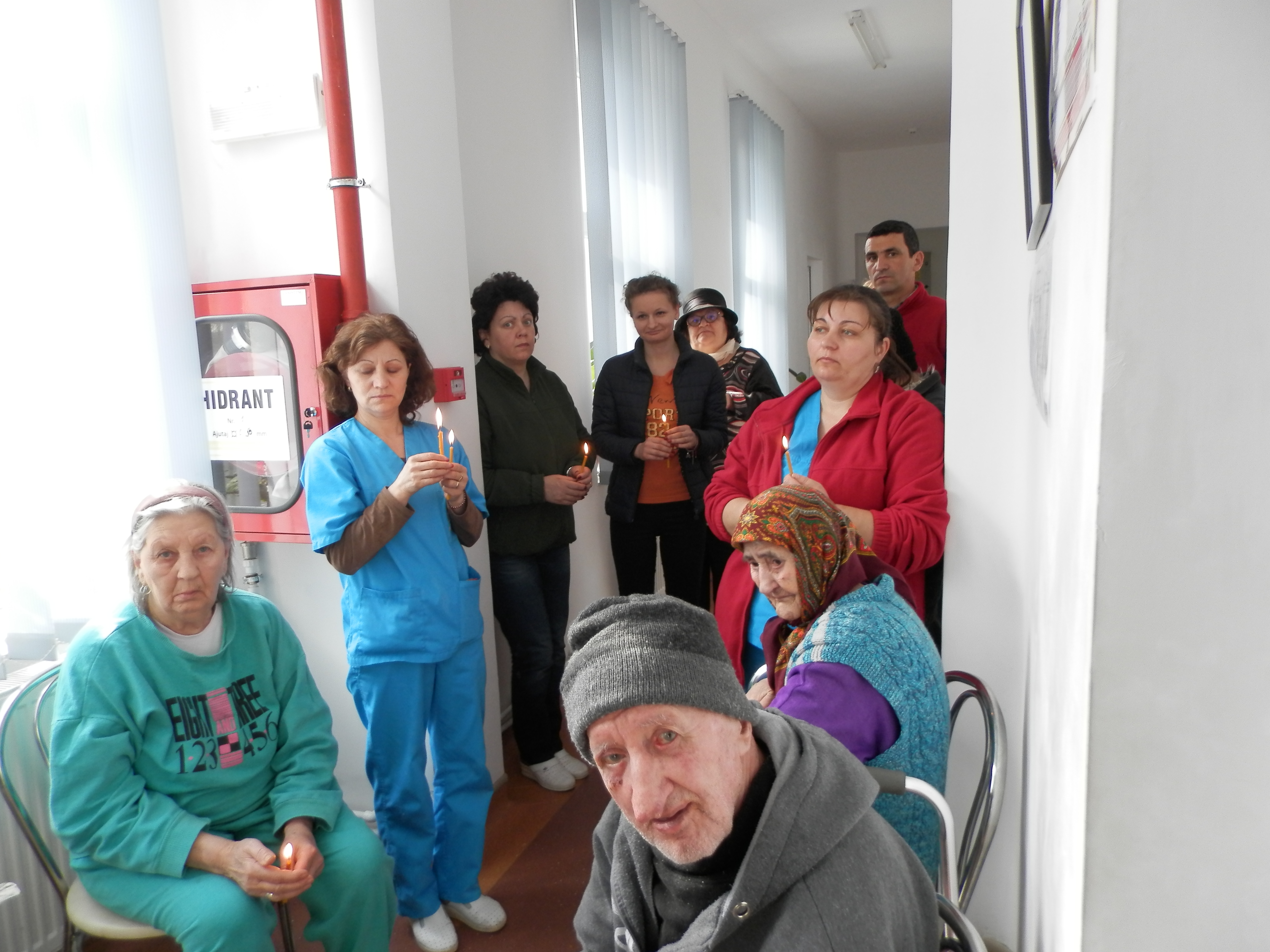 Bătrânii internaţi în Căminul UMS Răducăneni cercetaţi de slujtori ai sfintelor altare