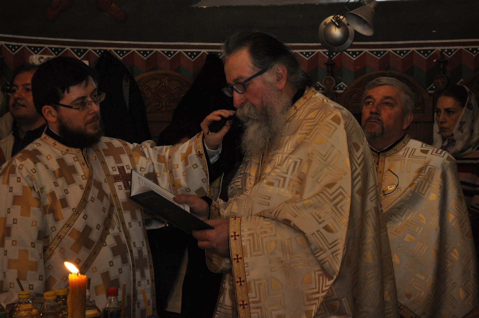 Taina Sfântului Maslu, oficiată de IPS Părinte Mitropolit Teofan la Spitalul Clinic de Psihiatrie Socola