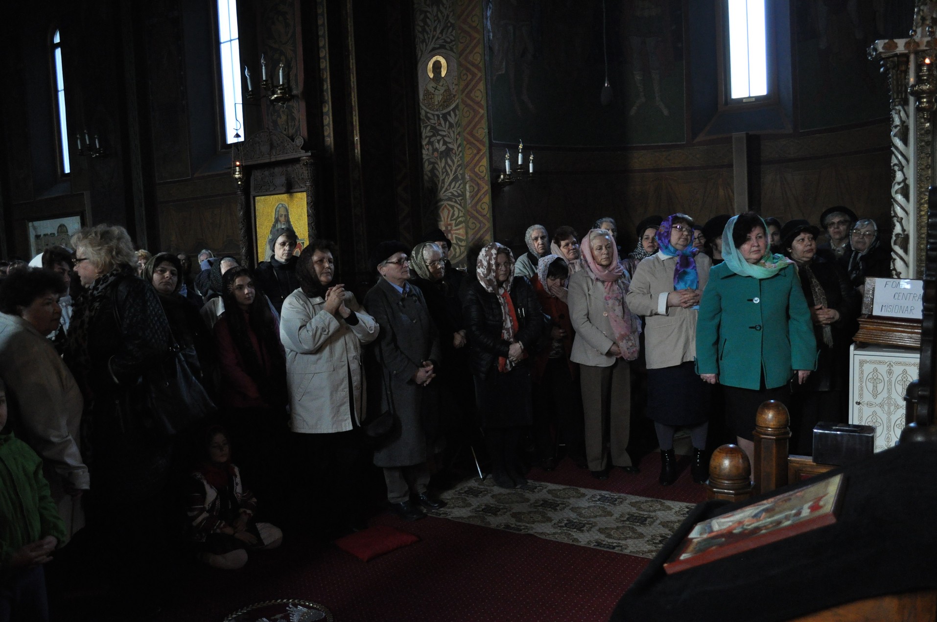 IPS Mitropolit Teofan: „Cea mai mare veste bună este că Dumnezeu a coborât pe pământ“