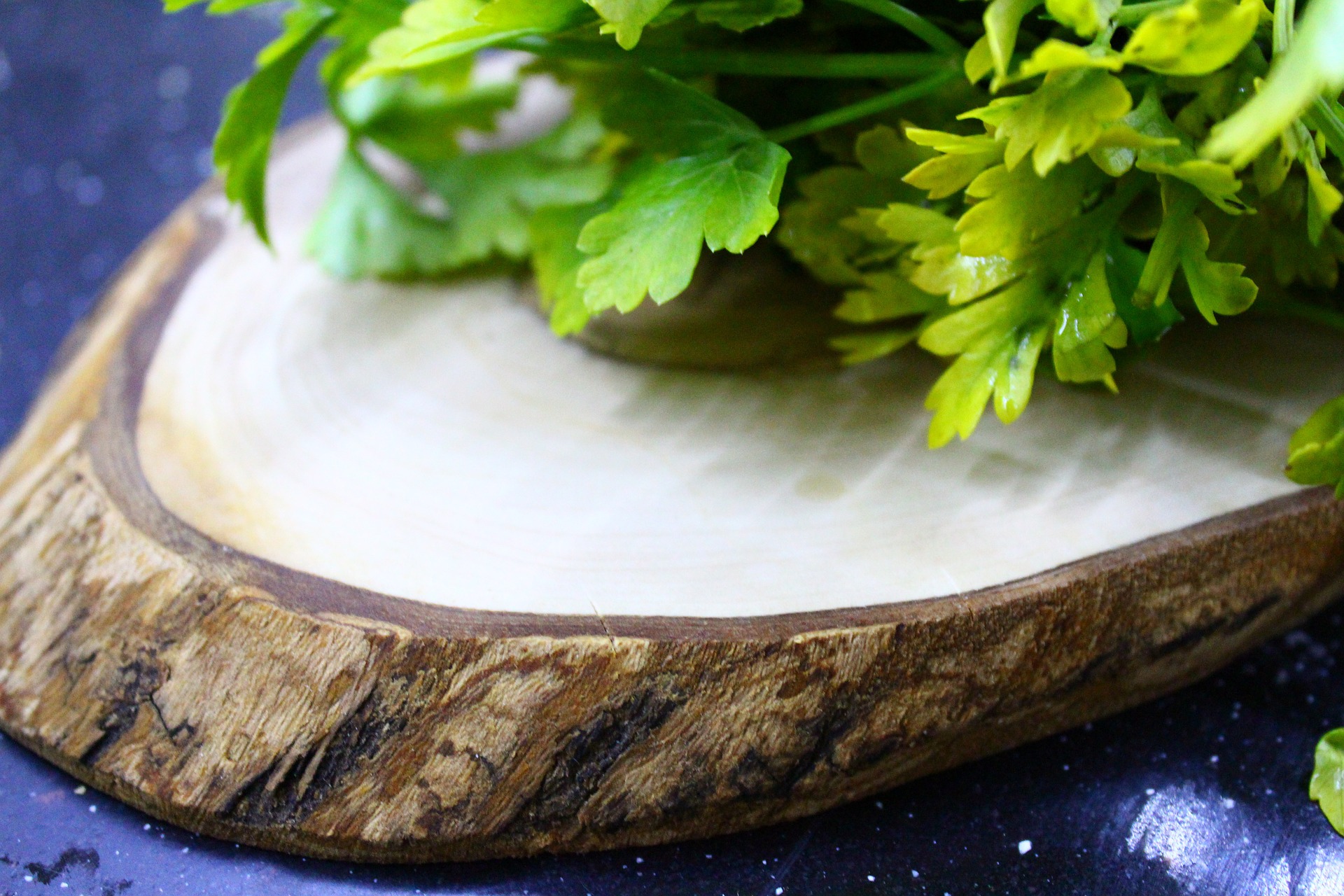 Plante aromatice - aliați în lupta cu respitația urât mirositoare