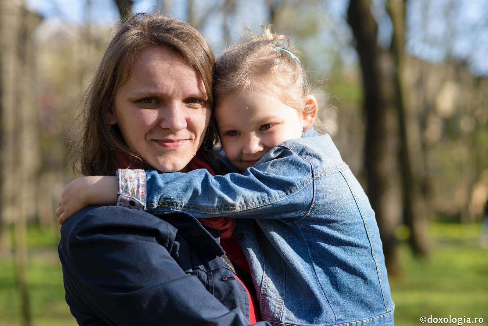 (Video) Te iubesc, mama!