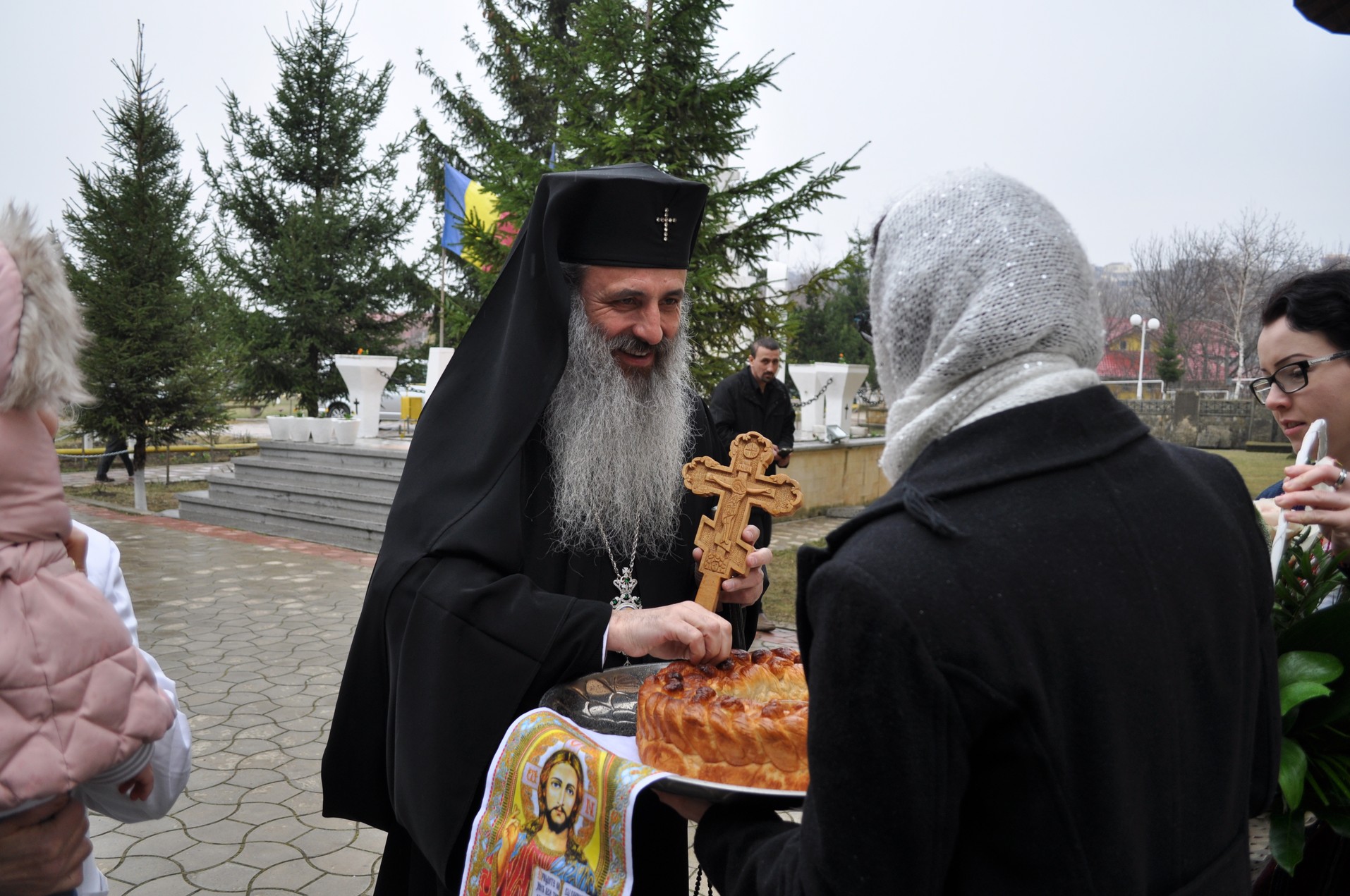 Taina Sfântului Maslu, oficiată de IPS Părinte Mitropolit Teofan la Spitalul Clinic de Psihiatrie Socola