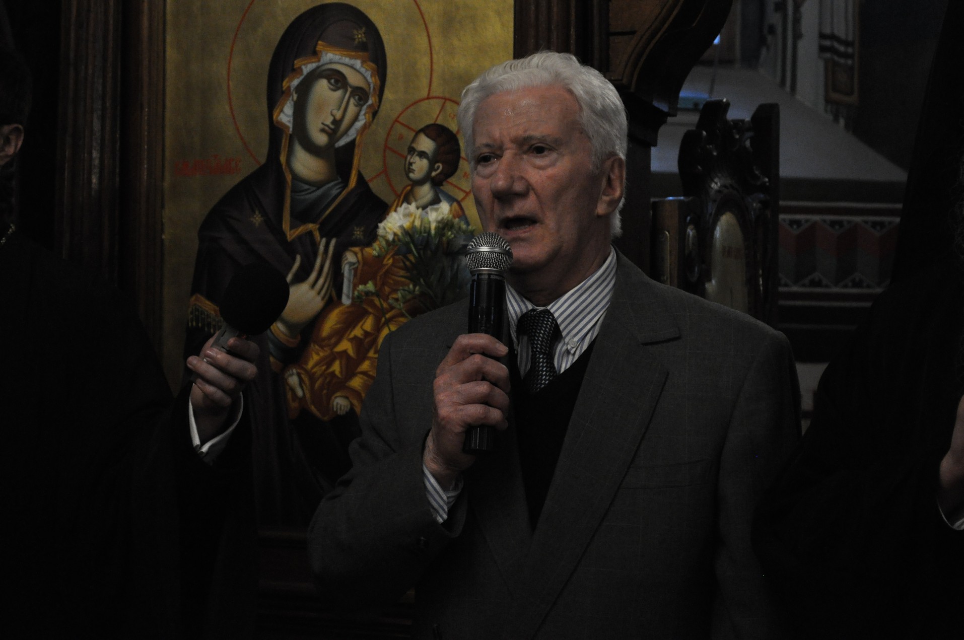 Taina Sfântului Maslu, oficiată de IPS Părinte Mitropolit Teofan la Spitalul Clinic de Psihiatrie Socola