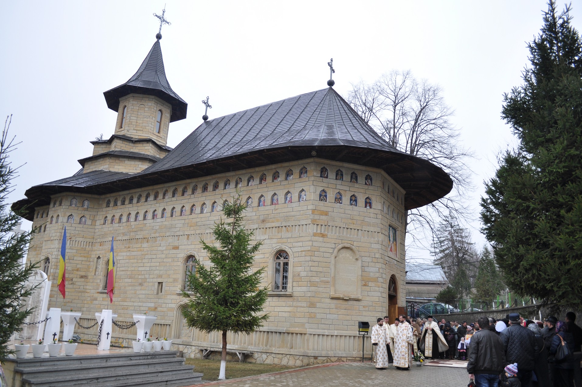 Taina Sfântului Maslu, oficiată de IPS Părinte Mitropolit Teofan la Spitalul Clinic de Psihiatrie Socola