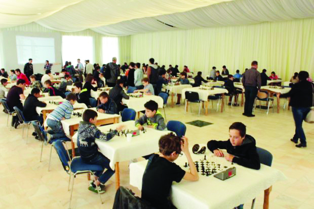 Astăzi are loc la Iaşi concursul judeţean de şah „Tânărul şahist“